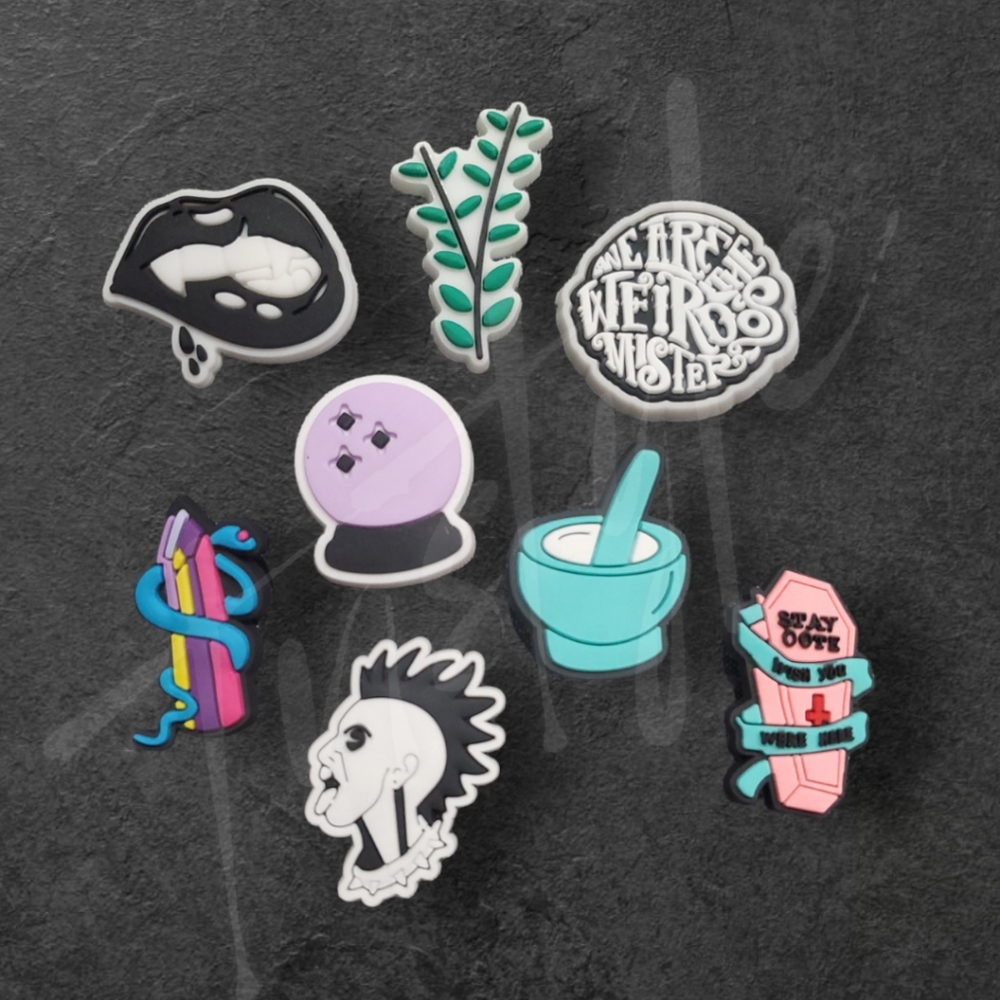 ⭐️4/$25⭐️ 8 Gothic Themed Shoes Charms